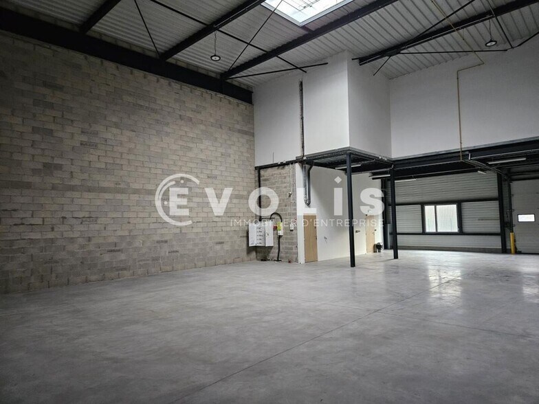 21 Avenue De Norvège, Villebon-sur-Yvette à louer - Photo intérieure - Image 2 de 10