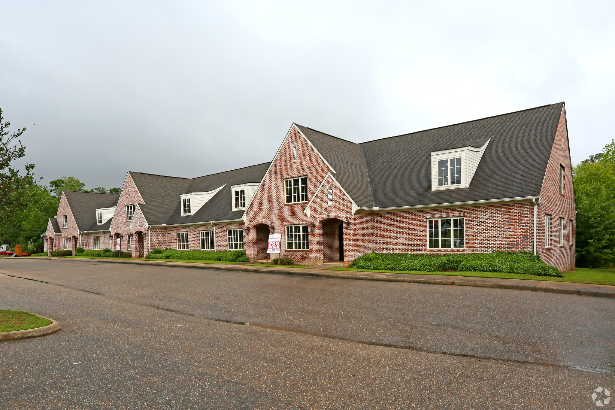 1733 W Main St, Dothan, AL for sale Primary Photo- Image 1 of 1