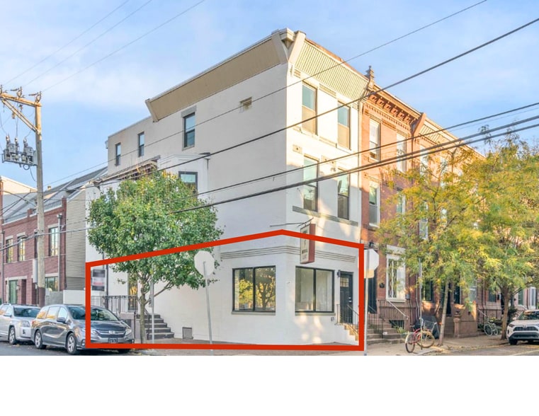 1401 S 13th St, Philadelphia, PA for lease - Building Photo - Image 1 of 2