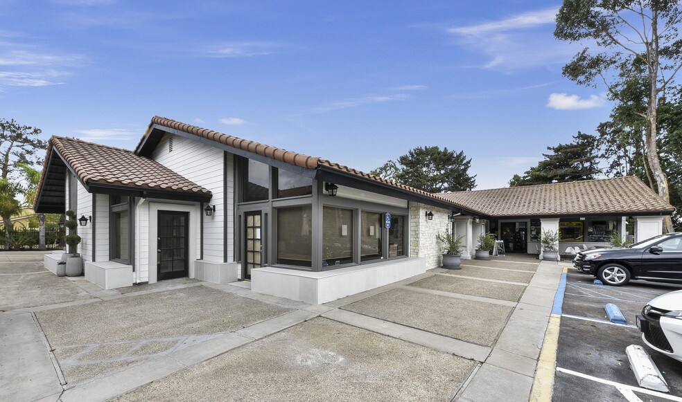 6435-6437 Caminito Blythefield, La Jolla, CA for lease - Building Photo - Image 1 of 10
