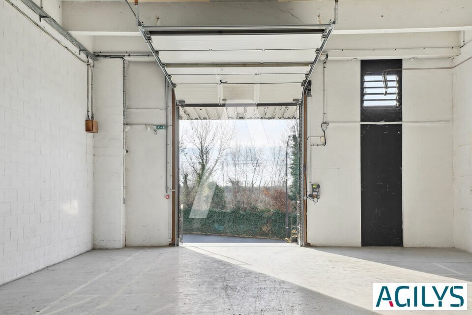 32 Rue De Montlhéry, Rungis for lease Interior Photo- Image 1 of 13