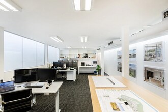 108 Alexander St, Crows Nest for lease Interior Photo- Image 2 of 3
