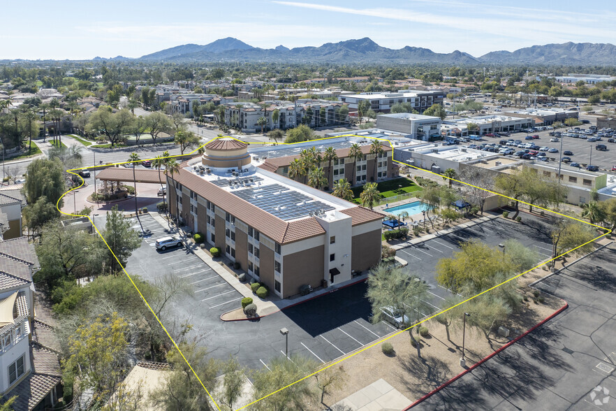 7350 E Gold Dust Ave, Scottsdale, AZ à vendre - Photo du bâtiment - Image 1 de 1