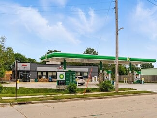 Plus de détails pour 1441 N 26th St, Sheboygan, WI - Commerce de détail à vendre