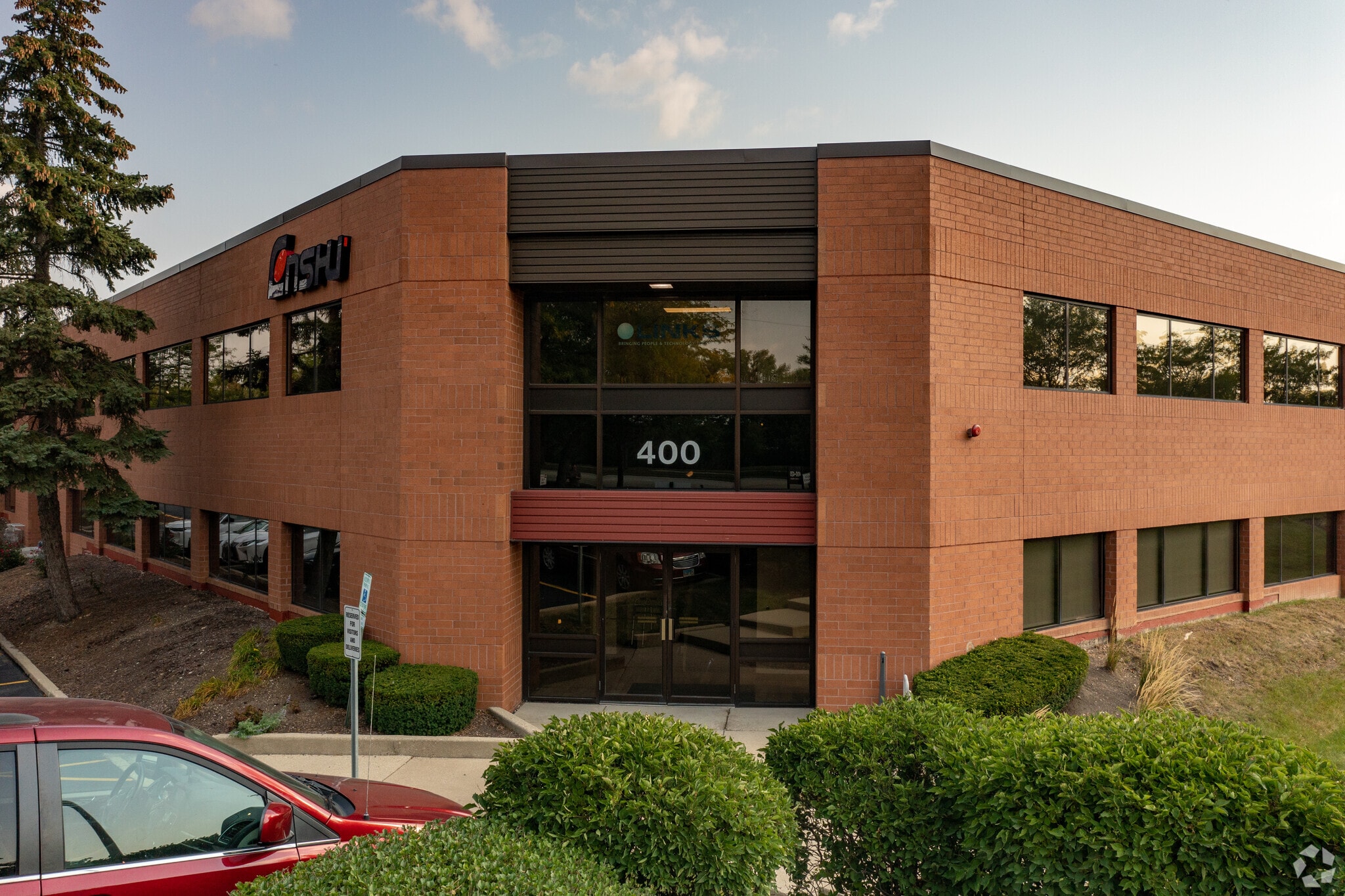 400-444 E State Pky, Schaumburg, IL for lease Building Photo- Image 1 of 7