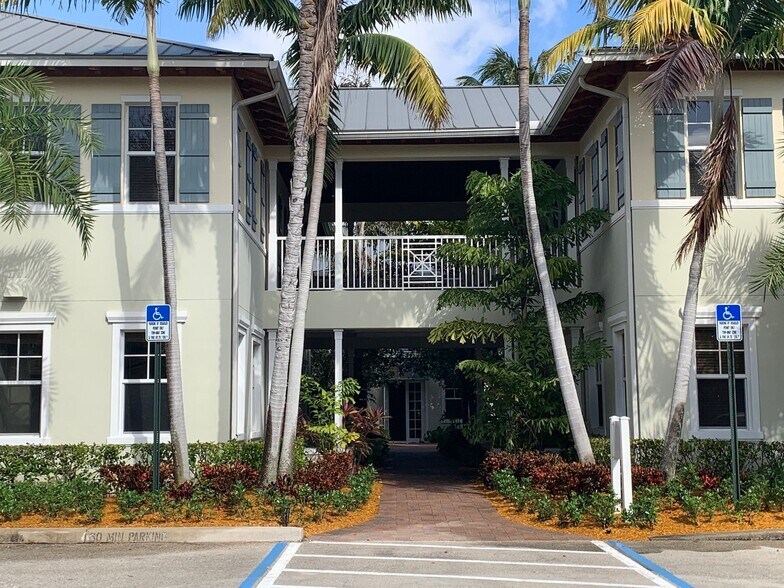 1245 S Military Trl, Deerfield Beach, FL à louer - Photo du bâtiment - Image 2 de 7