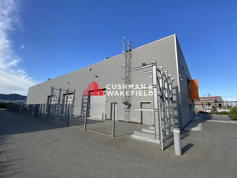 Flex dans Colomiers à louer - Photo du bâtiment - Image 2 de 14