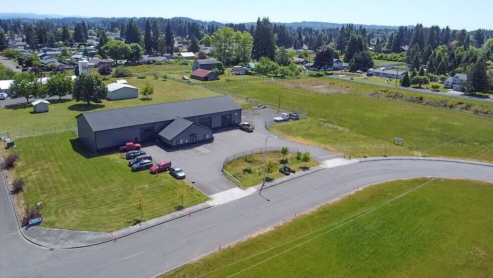 1418 Mahoney Dr, Centralia, WA à vendre - Photo du bâtiment - Image 3 de 10