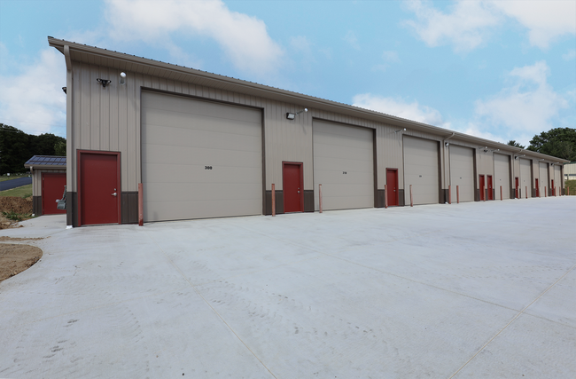 More details for 8691 Wadsworth Rd, Wadsworth, OH - Flex for Lease