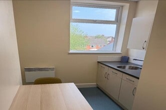 84 Sedgley Rd, Dudley for lease Interior Photo- Image 2 of 4