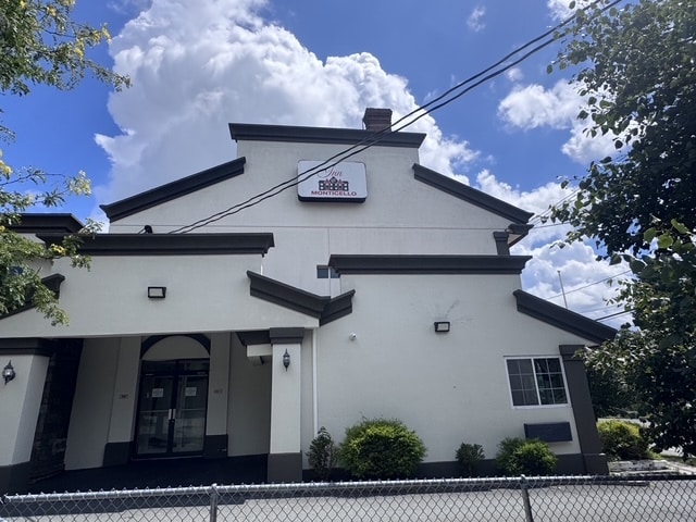 392 Broadway, Monticello, NY for sale - Building Photo - Image 2 of 30