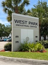 575 NW Mercantile Pl, Port Saint Lucie, FL for lease Other- Image 2 of 9