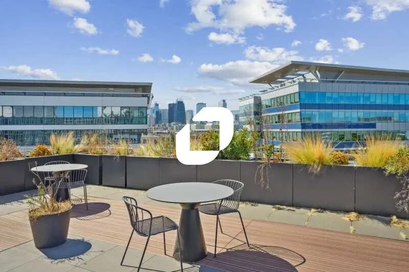 Office in Colombes for sale - Building Photo - Image 1 of 13