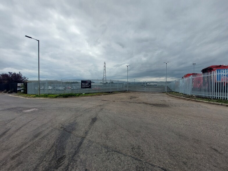 2 Smeaton Rd, Dundee à louer - Photo du bâtiment - Image 2 de 3