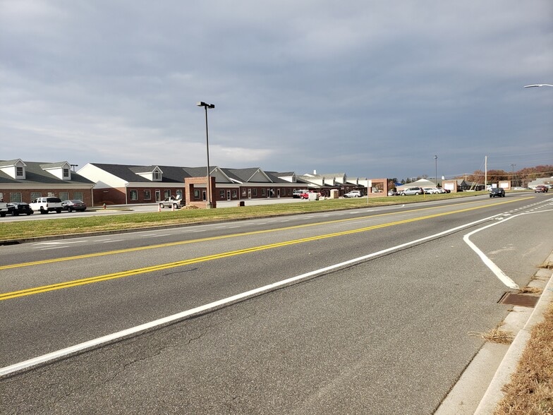 671 S Carter Rd, Smyrna, DE for lease - Building Photo - Image 3 of 10
