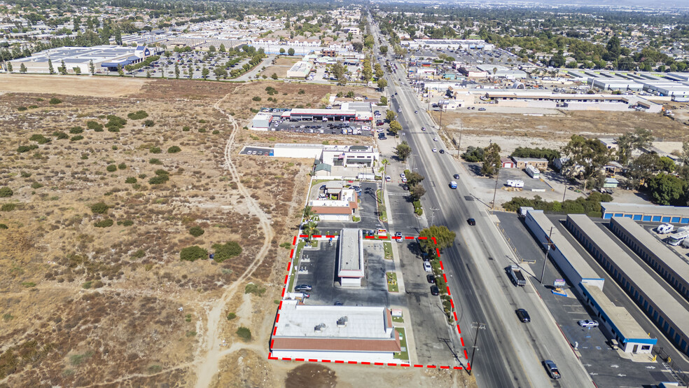 1869 W Foothill Blvd, Upland, CA for lease - Building Photo - Image 3 of 6