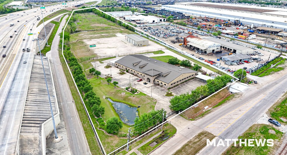 2990 Holmes Rd, Houston, TX for sale - Building Photo - Image 1 of 4