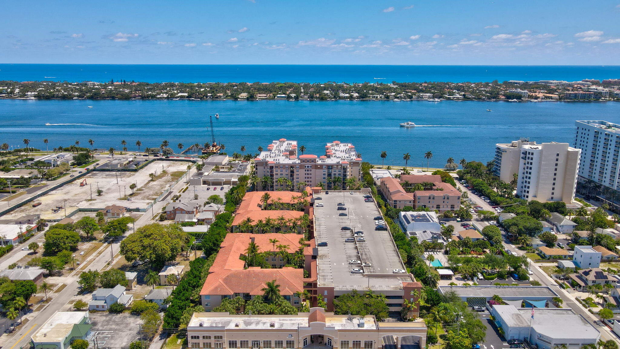 1804 N Dixie Hwy, West Palm Beach, FL à louer Photo du bâtiment- Image 1 de 23