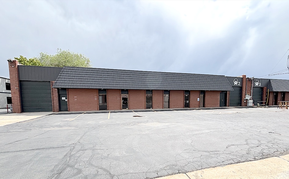 257-263 W 2950 S, Salt Lk, Salt Lake City, UT for lease - Primary Photo - Image 1 of 13