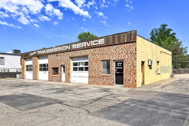 More details for 30 S Latah St, Boise, ID - Retail for Sale