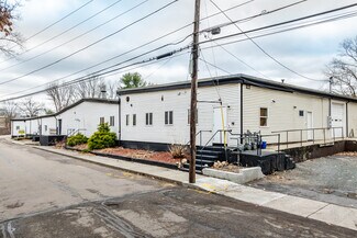 Plus de détails pour 131 Fisher St, Franklin, MA - Industriel à louer