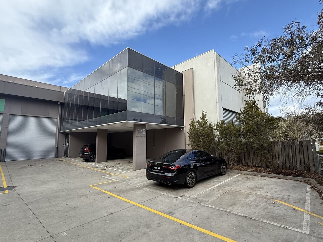 5 Rocklea Dr, Port Melbourne à vendre Photo principale- Image 1 de 7