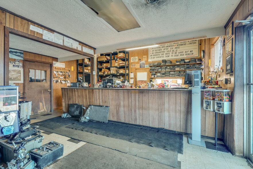 116 Old Thomas Bridge Rd, Bluff City, TN à vendre - Photo du bâtiment - Image 3 de 21