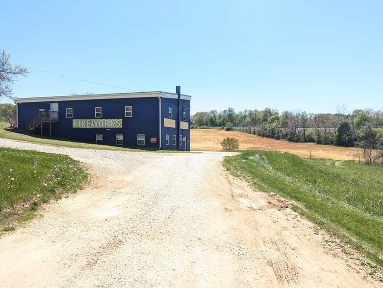 989 Potosi Rd, Glen Rock, PA for sale - Building Photo - Image 3 of 17
