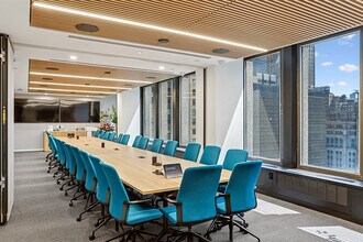 200 Park Ave, New York, NY à louer Photo intérieure- Image 2 de 11