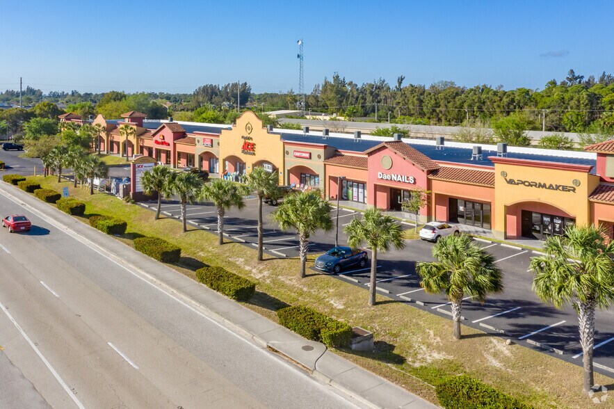 290 NW Nicholas Pky, Cape Coral, FL à louer - Aérien - Image 3 de 9