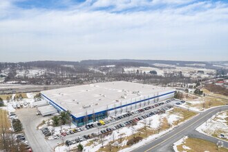 9775 Commerce Cir, Kutztown, PA - Aerial  map view