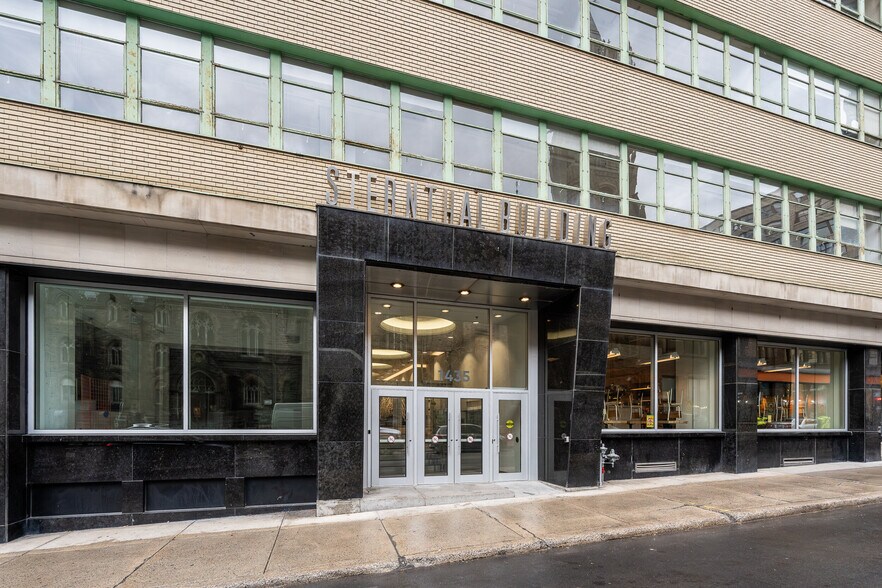 1425-1435 Rue Saint-Alexandre, Montréal, QC à louer - Photo du bâtiment - Image 2 de 9