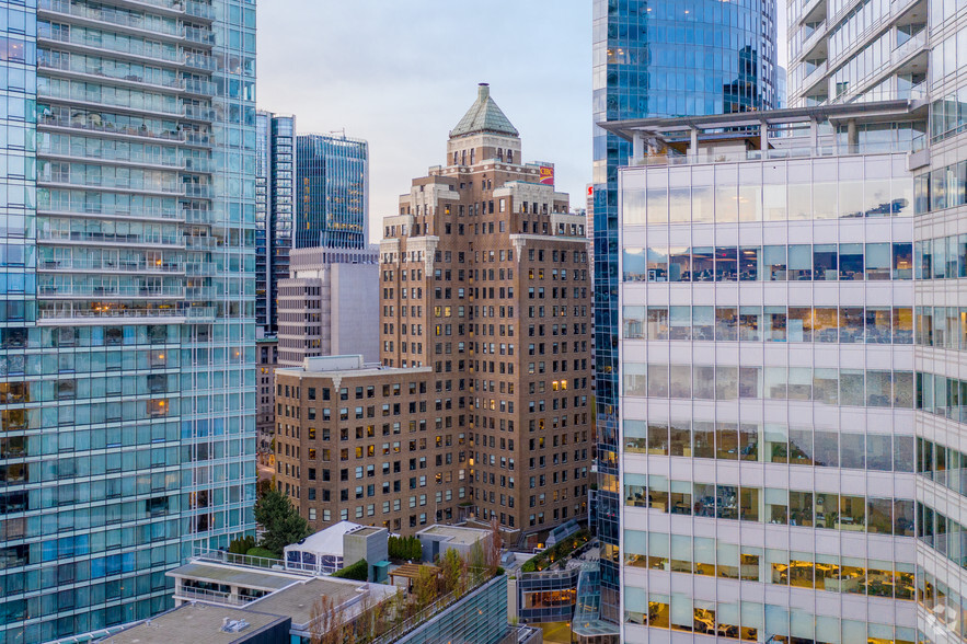 355 Burrard St, Vancouver, BC à louer - Photo du b timent - Image 3 de 12