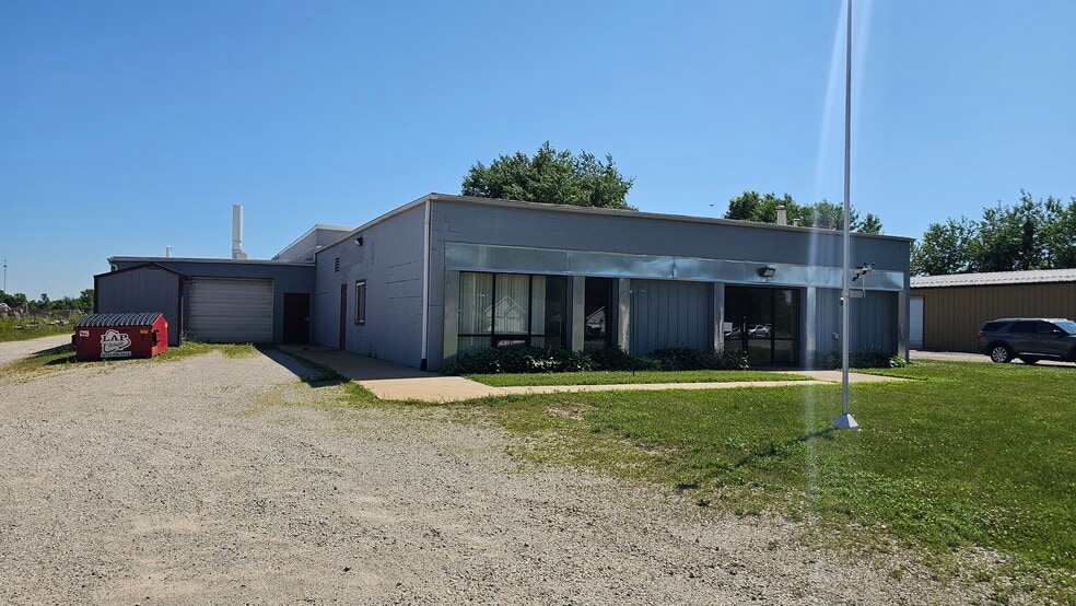 2008 Ohio St, La Porte, IN for sale - Primary Photo - Image 1 of 20