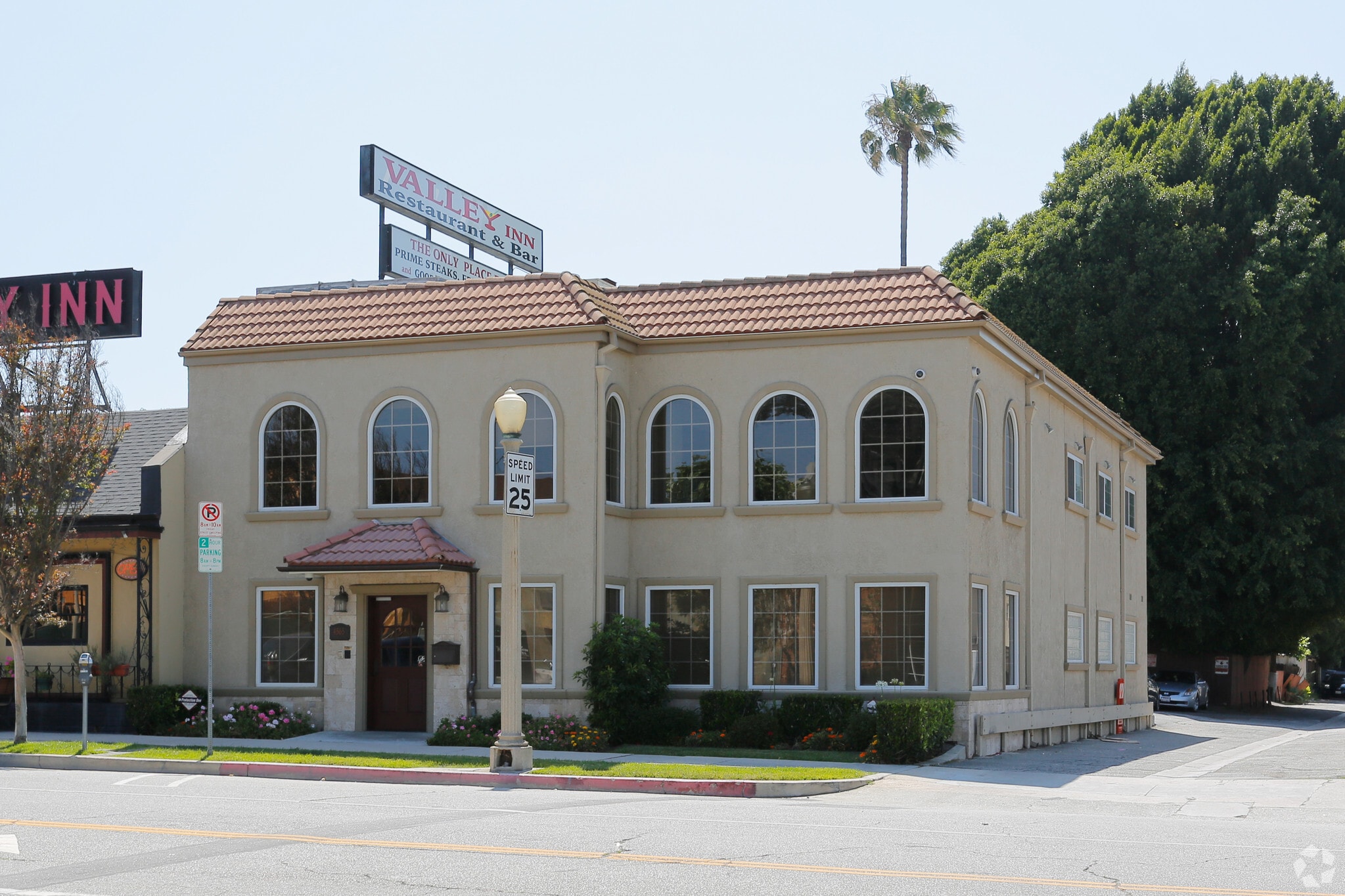 4565 Sherman Oaks Ave, Sherman Oaks, CA for sale Primary Photo- Image 1 of 5