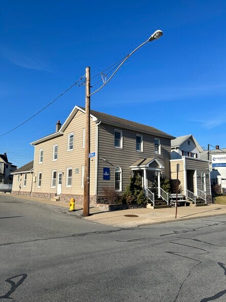 1101 E 3rd St, Williamsport, PA à vendre - Photo du bâtiment - Image 2 de 3