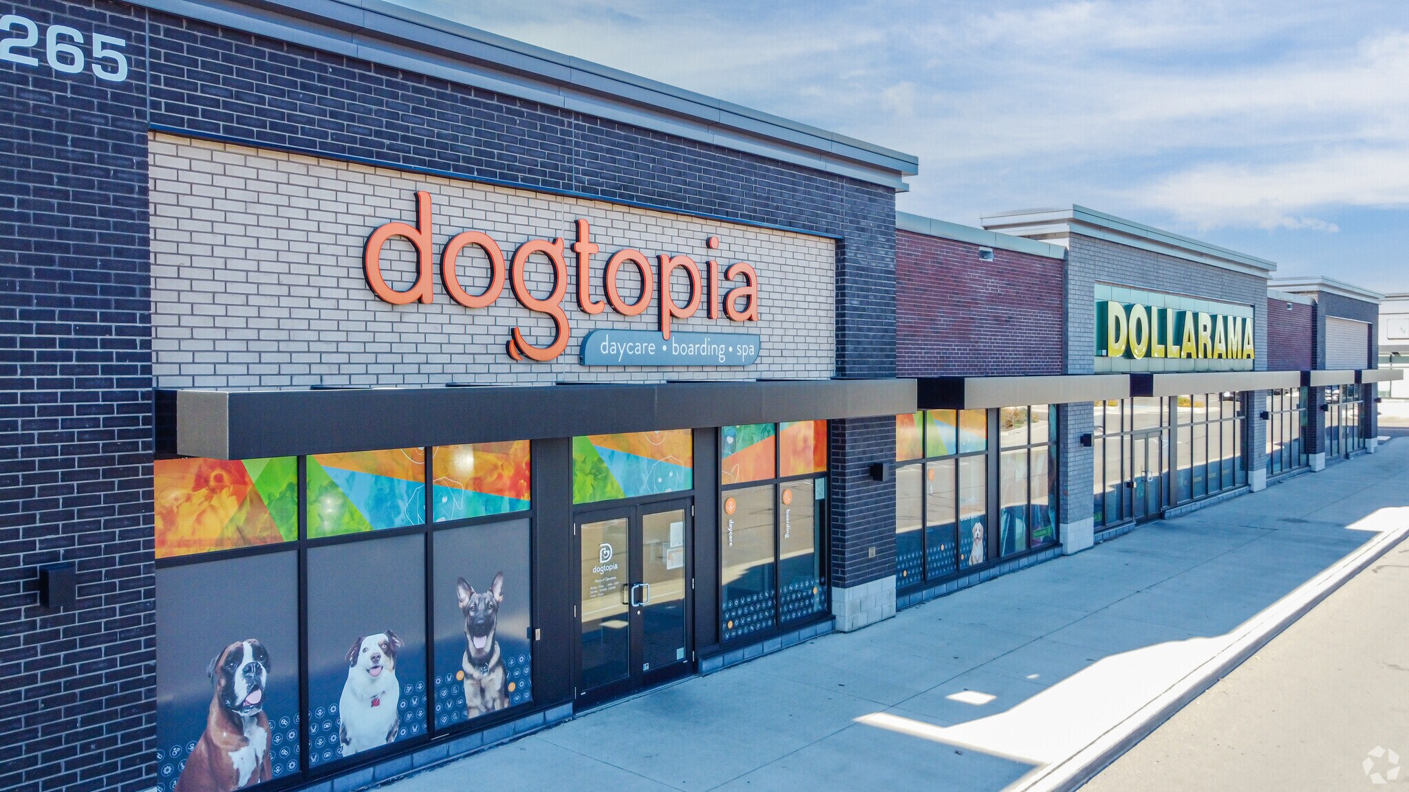 8265 Financial Dr, Brampton, ON à vendre Photo principale- Image 1 de 1