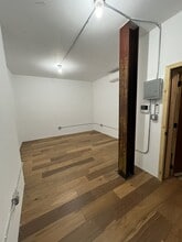 310 Meserole St, Brooklyn, NY for lease Interior Photo- Image 2 of 6