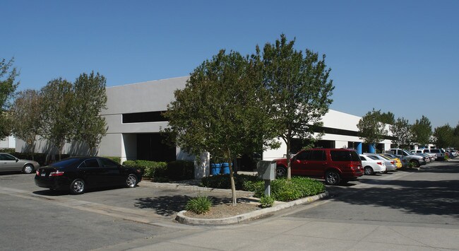 Plus de détails pour 1159 Iowa Ave, Riverside, CA - Local d'activités, Industriel à louer