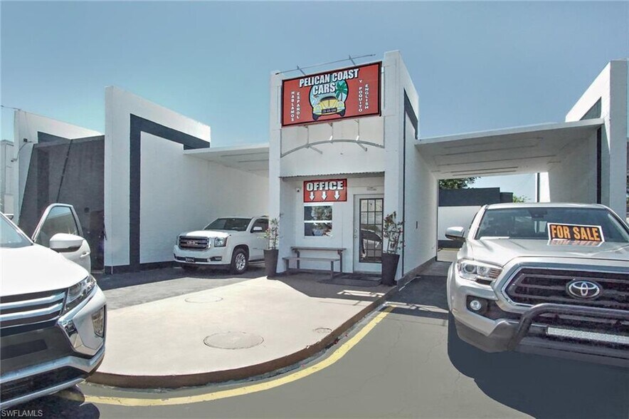 16070 S Tamiami Trl, Fort Myers, FL à vendre - Photo du bâtiment - Image 2 de 13