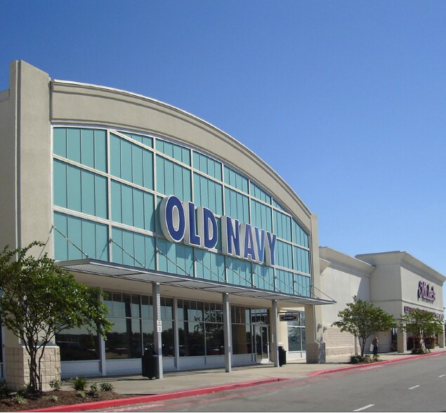 3407 Derek Dr, Lake Charles, LA à louer - Photo du bâtiment - Image 1 de 9