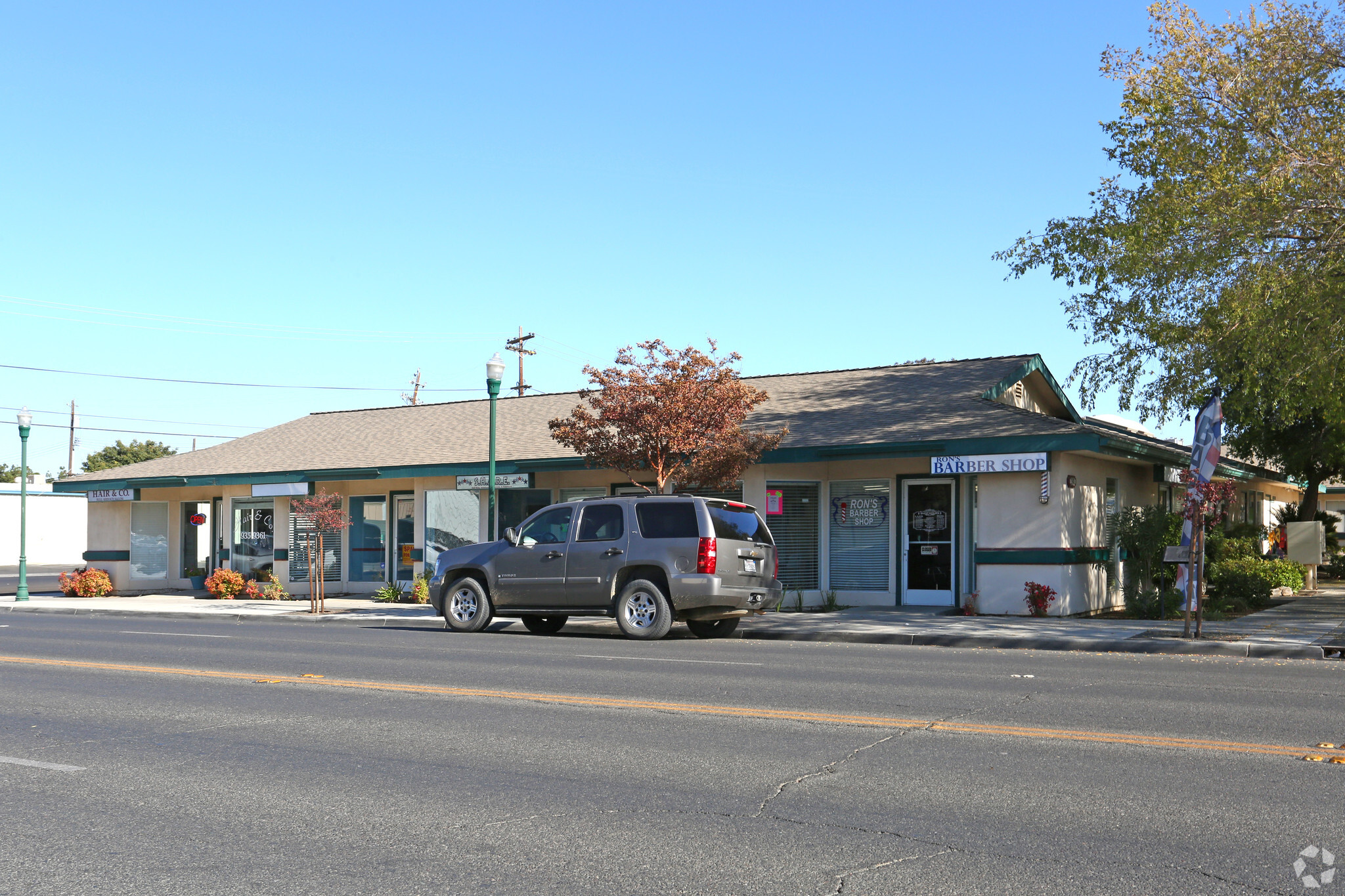 192-198 E Elm Ave, Coalinga, CA à vendre Photo principale- Image 1 de 1