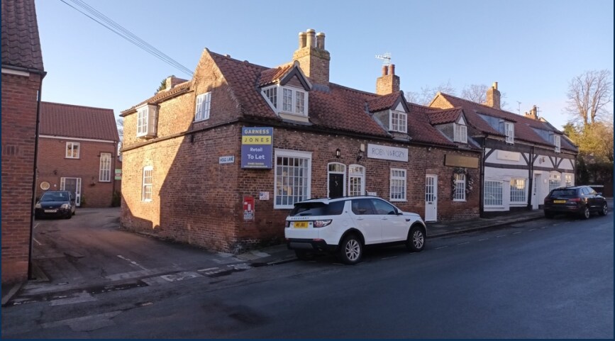 1 Packman Ln, Hull for sale - Building Photo - Image 1 of 1