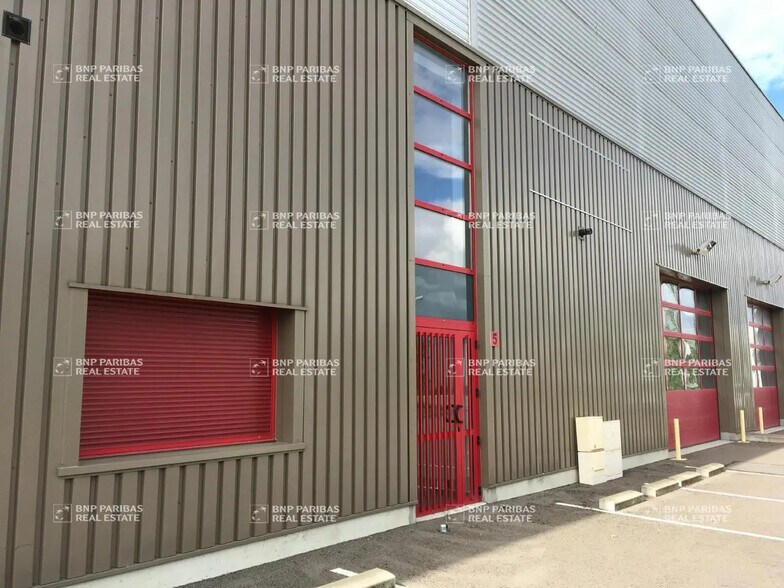 Flex dans Levernois à louer - Photo du bâtiment - Image 2 de 9