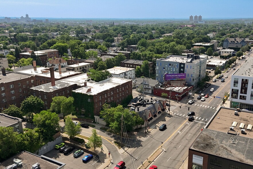 1925 Lyndale Ave S, Minneapolis, MN for sale - Building Photo - Image 2 of 7