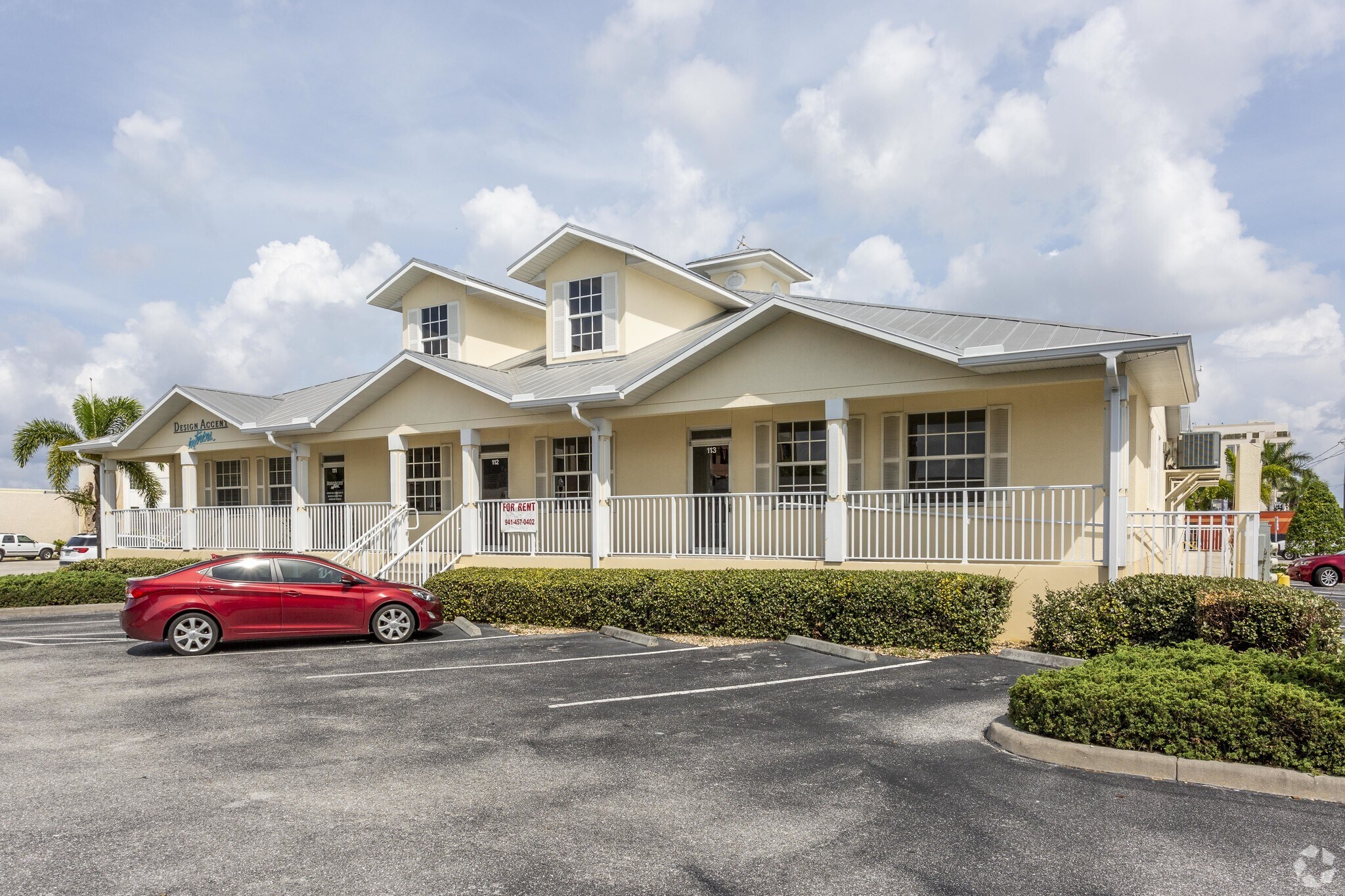 208 Tamiami Trl, Punta Gorda, FL à louer Photo principale- Image 1 de 16