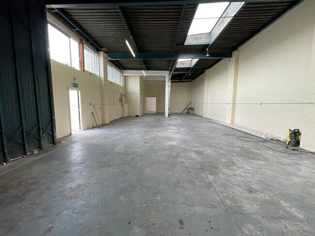 More details for Tamian Way, Hounslow - Industrial for Lease
