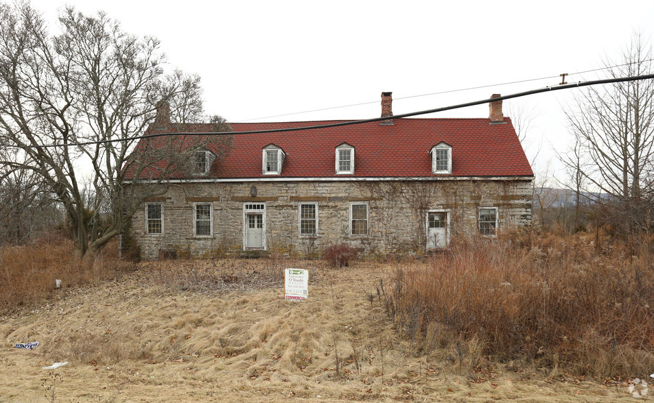 2769 Route 32, Saugerties, NY à vendre - Photo principale - Image 1 de 1