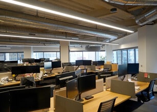 1835 Market St, Philadelphia, PA for lease Interior Photo- Image 2 of 2