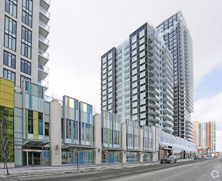903-927 10th Ave SW, Calgary, AB à vendre - Photo du bâtiment - Image 1 de 1